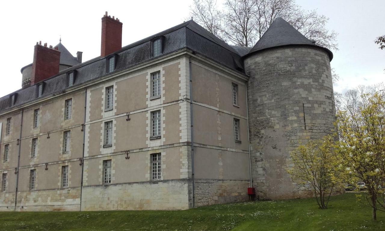 Gite De La Tour De Guise 2 Тур Екстериор снимка